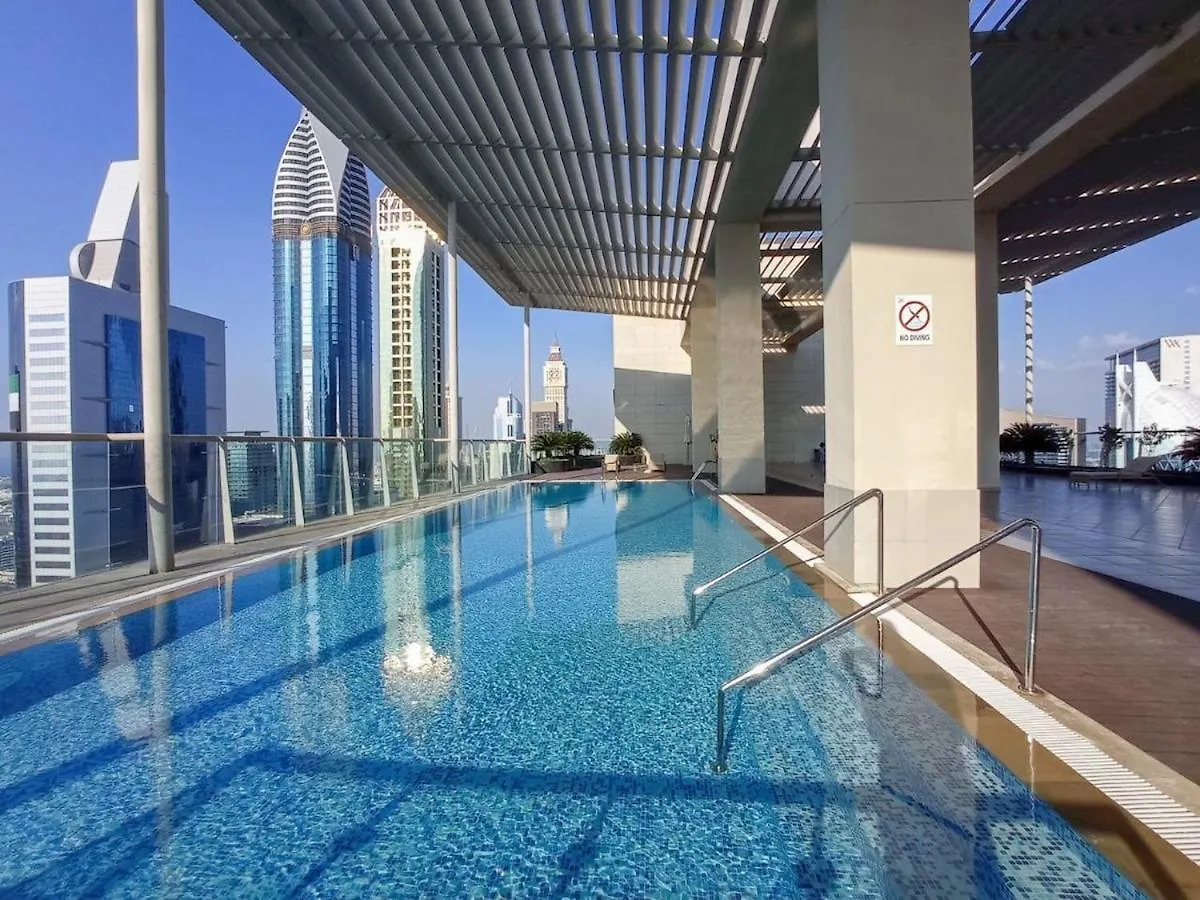 Awesome 2-Bedroom Apartment With Iconic Views In Business Bay Dubai 0*,
