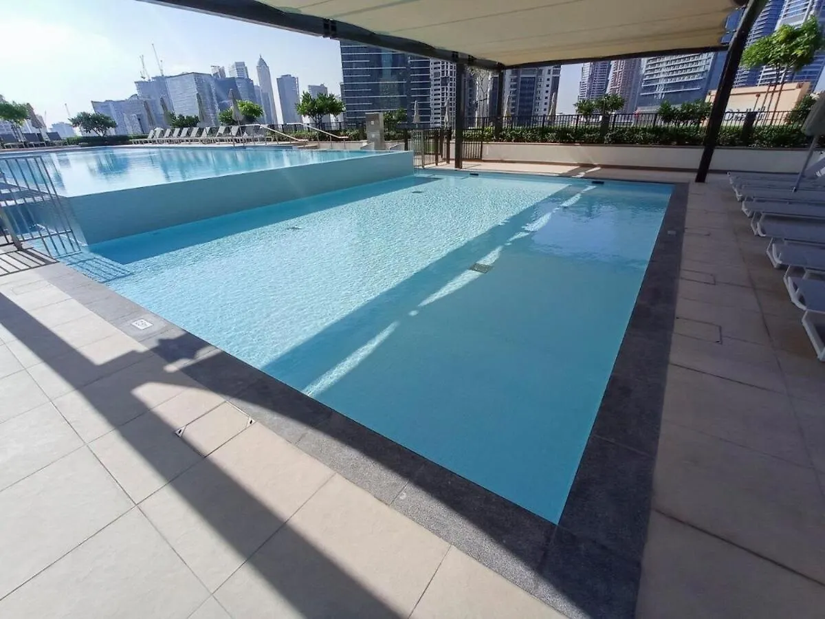 Awesome 2-Bedroom Apartment With Iconic Views In Business Bay Dubai