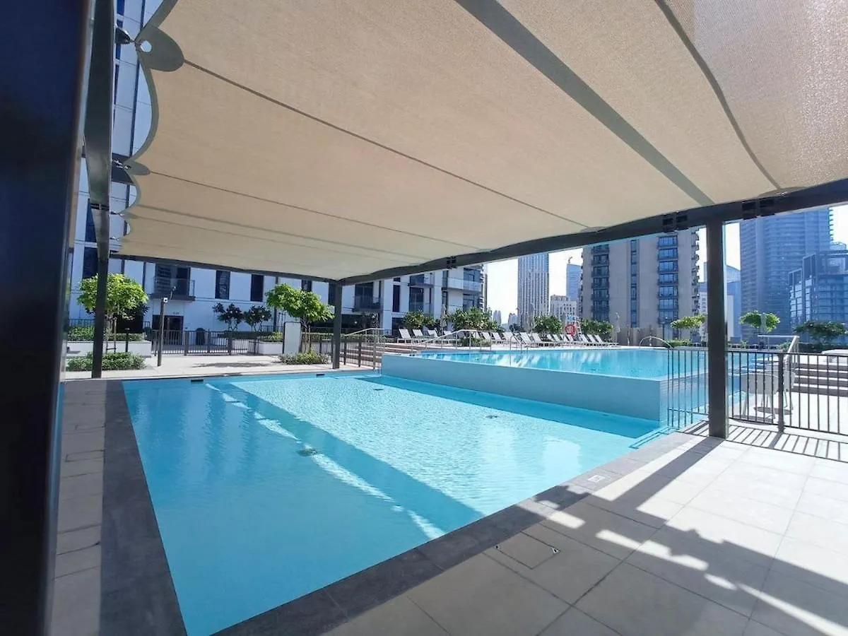 Awesome 2-Bedroom Apartment With Iconic Views In Business Bay Dubai
